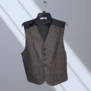 Gray Textured Wool Vest with Herringbone Pattern